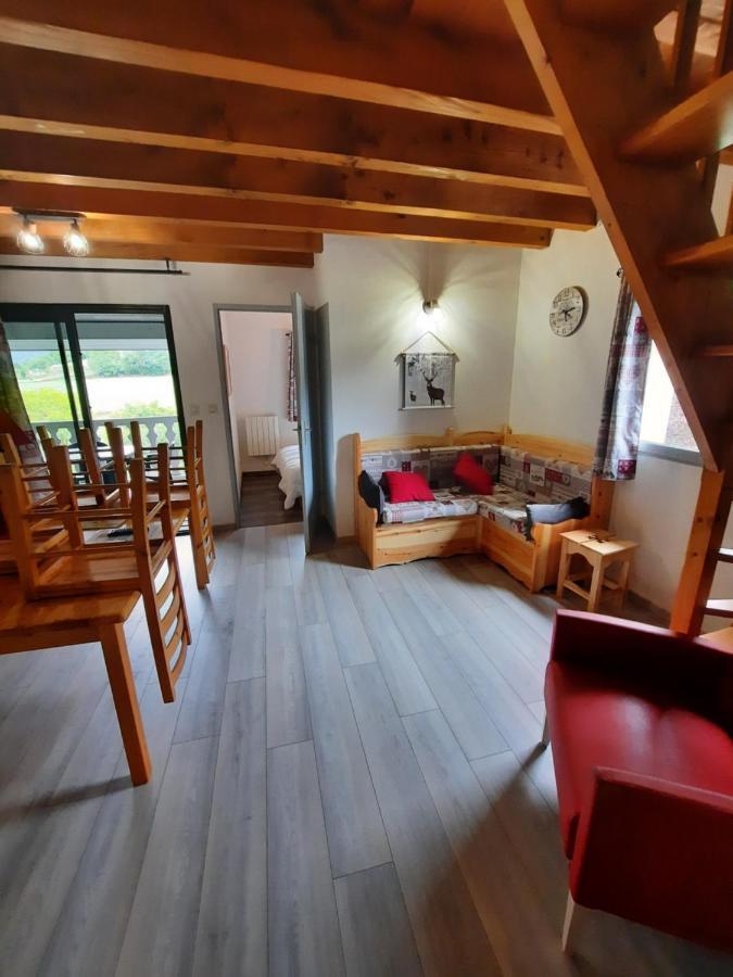 Entre Montagne Et Riviere Apartment Аро Екстериор снимка